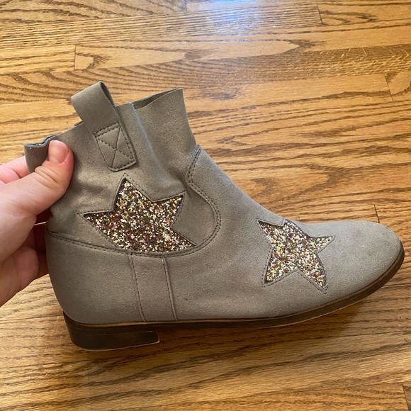 Cute sparkly boots - Picture 2 of 4